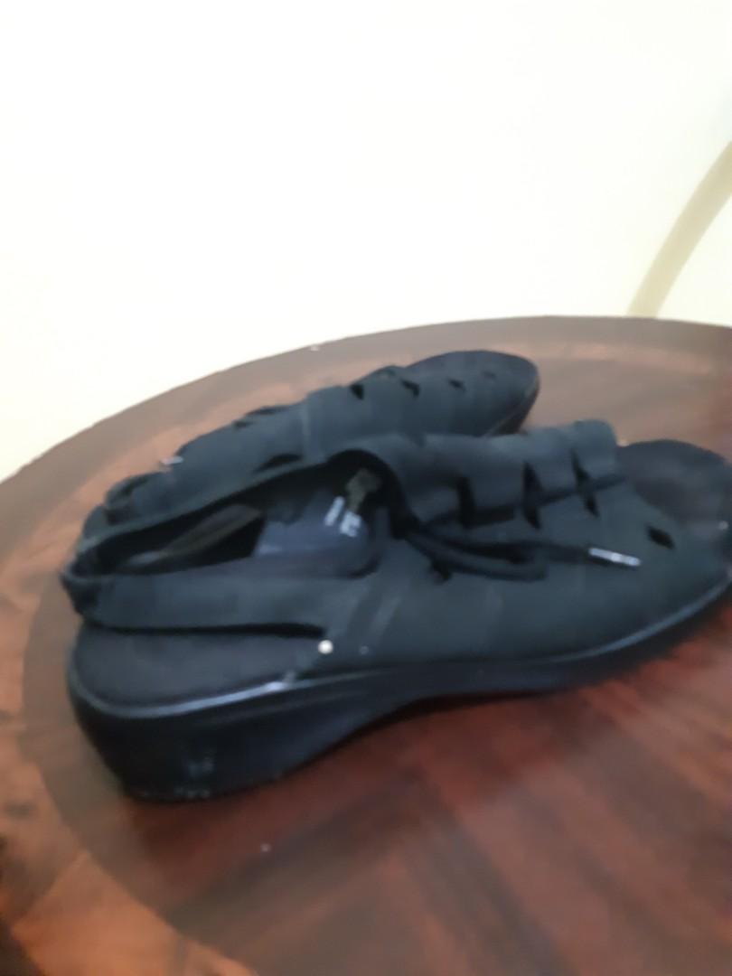 Black suede sandals (Category: Flats & Sandals) located in Mandaluyong City. Submitted by grachi (Listing ID 1037536977, Image 2). Description: used suede sandals size 7 1/2 PM if interested.