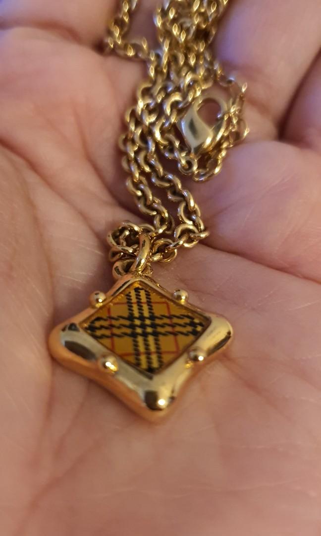 Burberry Choker necklace Women s Fashion Jewelry Organisers Necklaces on Carousell