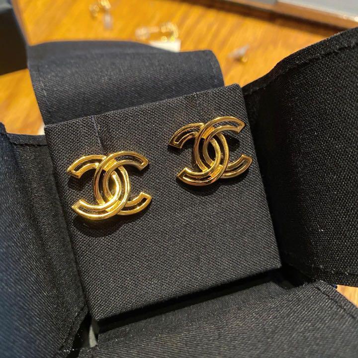Chanel 20k earrings new arrivals