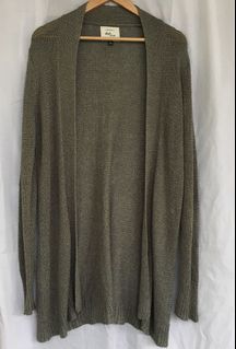 (Category: ) located in . Submitted by cheapgoodsforu (Listing ID 1037442904, Image 1). Description: .