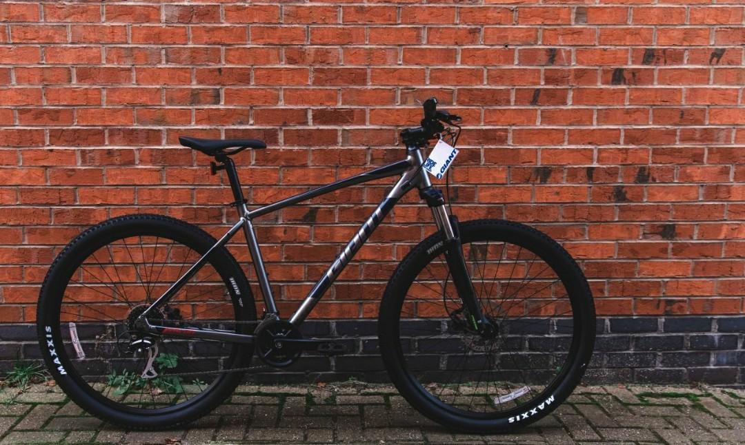 giant talon 27.5 mountain bike