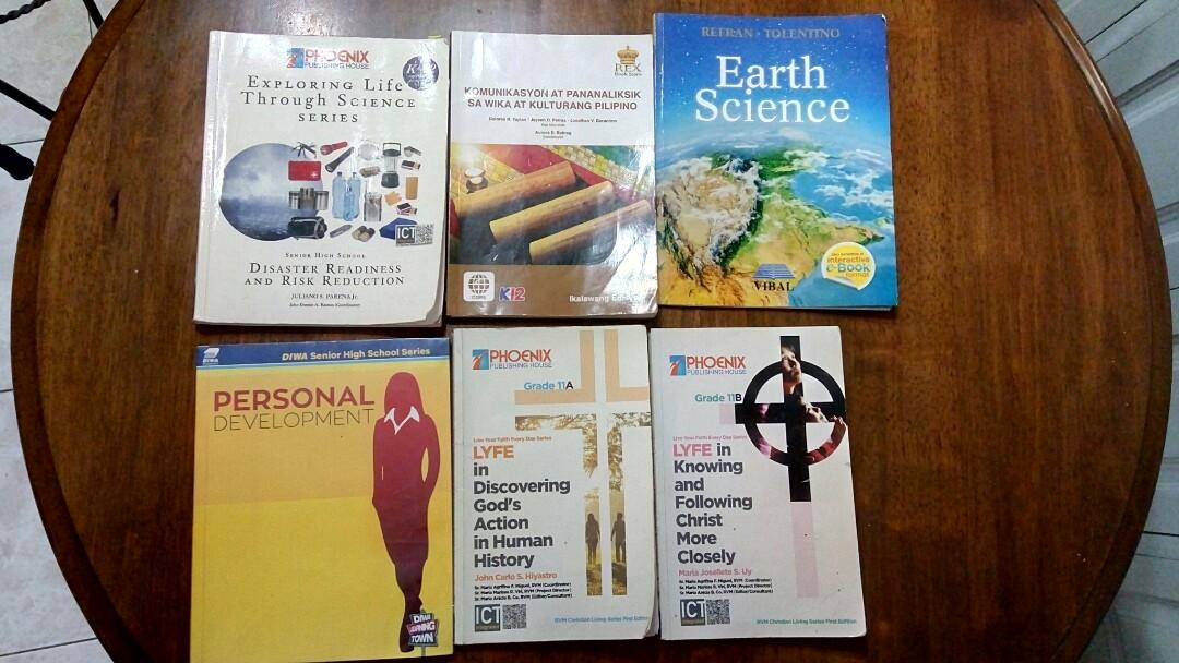Grade 11 STEM Books (Category: Textbooks) located in Quezon City. Submitted by rosanna_c (Listing ID 1037536763, Image 1). Description: P250 each book Grade 11 STEM Books used SY 2019-2020.
