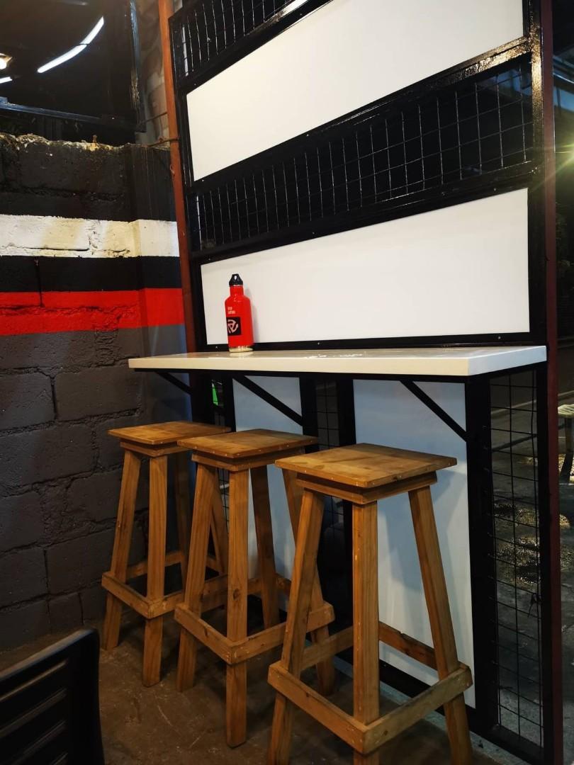 High Chair (Category: Chairs) located in Quezon City. Submitted by dabuu (Listing ID 1037565681, Image 1). Description: was used for our food cart business.