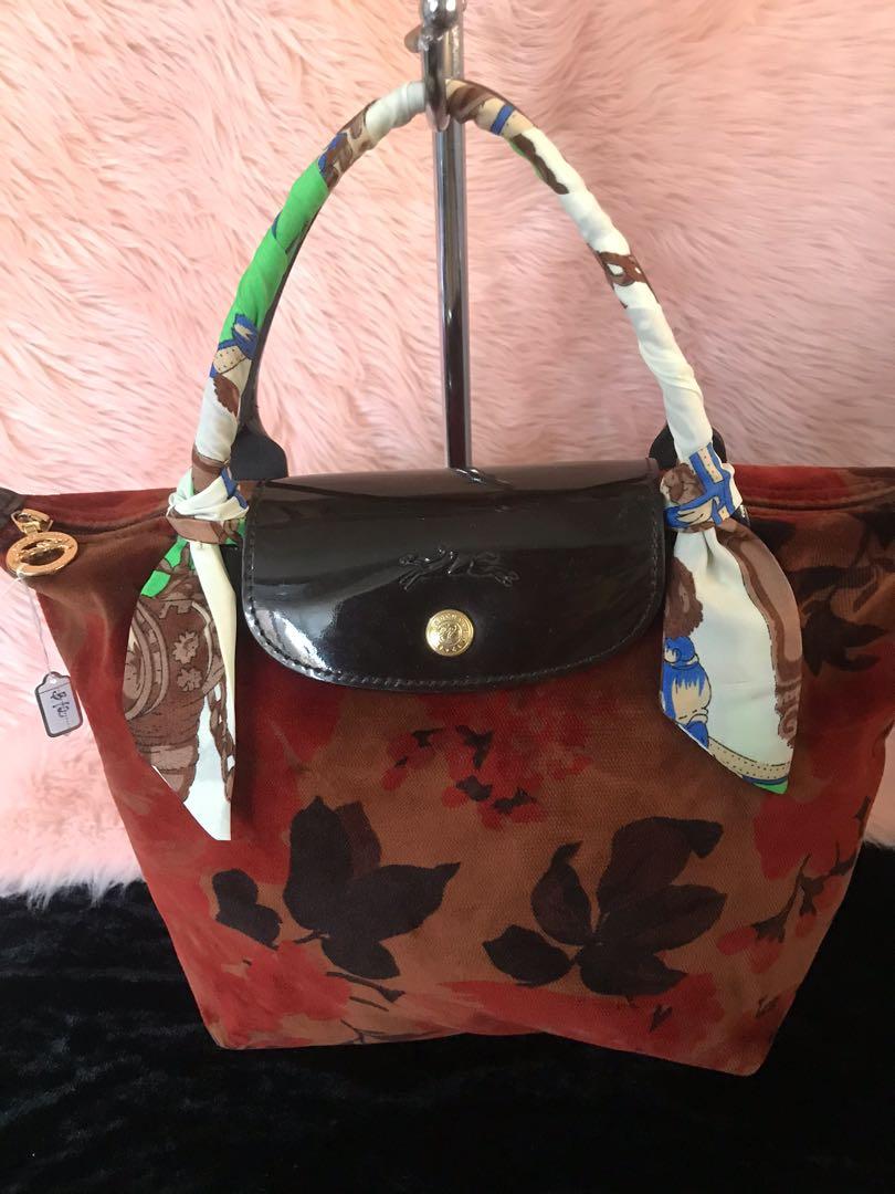 Limited Edition Long Champ (Category: Luxury Bags & Wallets) located in Las Pinas. Submitted by inlababoqueen (Listing ID 1037515232, Image 2). Description: > bought in Japan > RFS- decluttering.