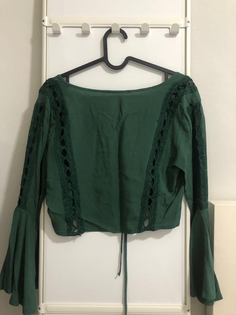 long sleeve ruffle crop top