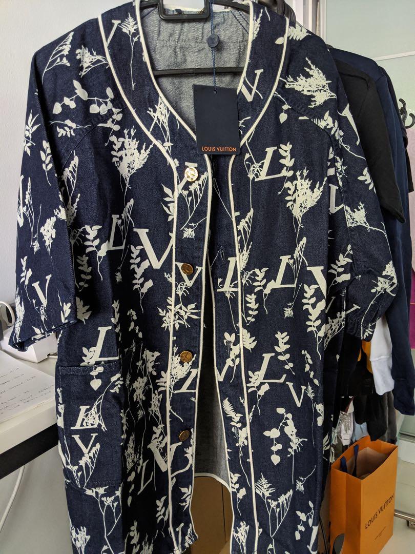 Louis Vuitton LV Leaf Denim Baseball Shirt, 名牌, 服裝- Carousell