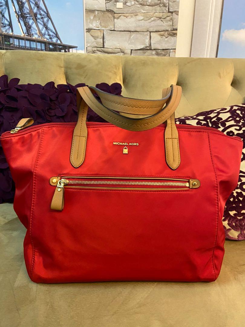 MICHAEL KORS Kelsey Top Zip Red Nylon Tote Bag, Luxury, Bags & Wallets on  Carousell