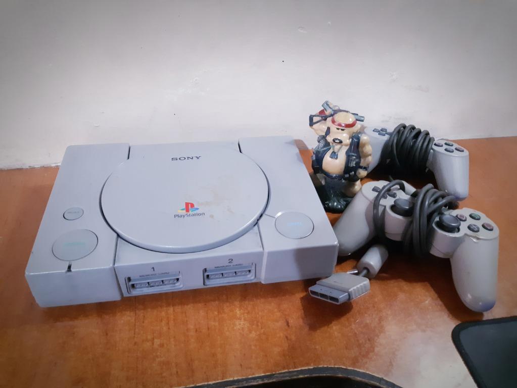 playstation 1 vintage