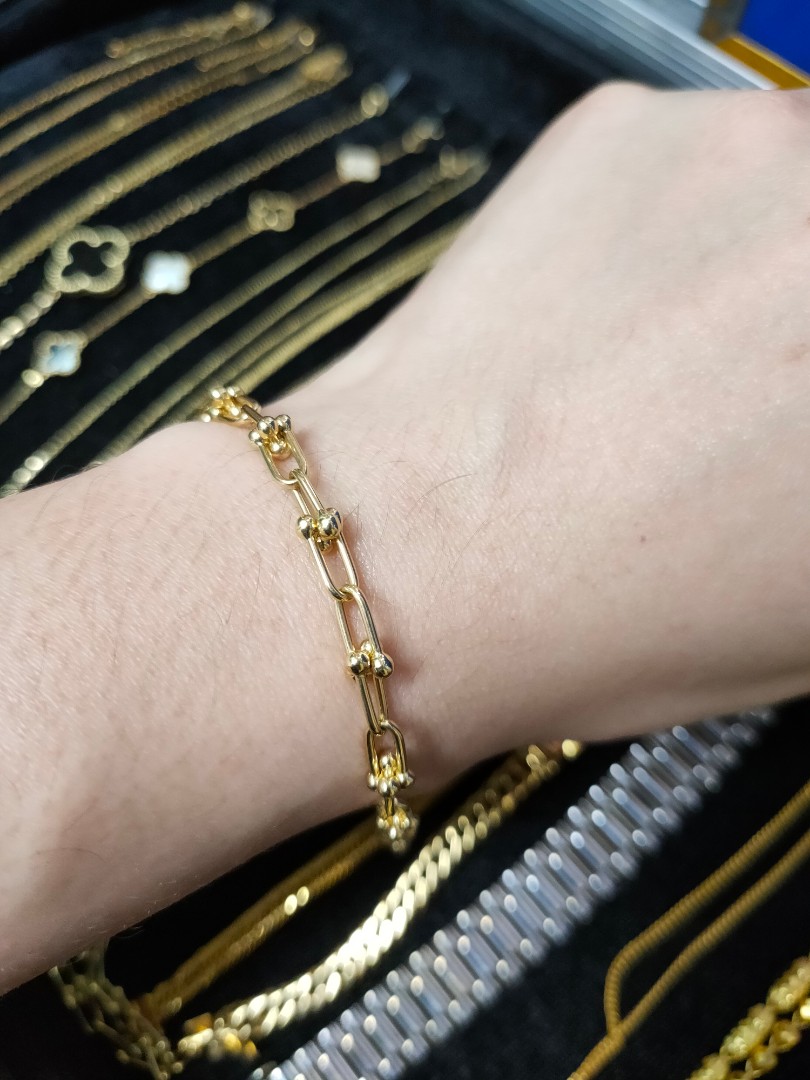 Tiffany  Co Hardware Large Link Bracelet 18kt YG  Van Rijk