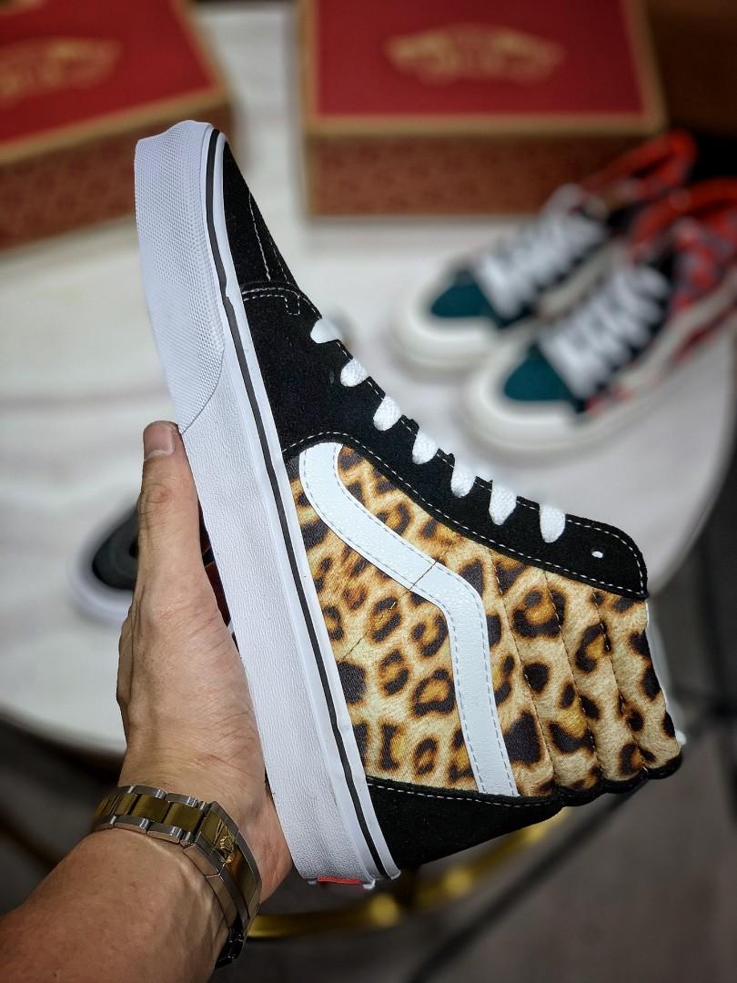 Vans SK8-Hi 138 Decon VN0A4U3C3I6, Men's Fashion, Footwear, Sneakers on  Carousell