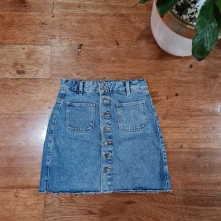 (Category: ) located in . Submitted by mariascollection (Listing ID 1037565216, Image 1). Description: .