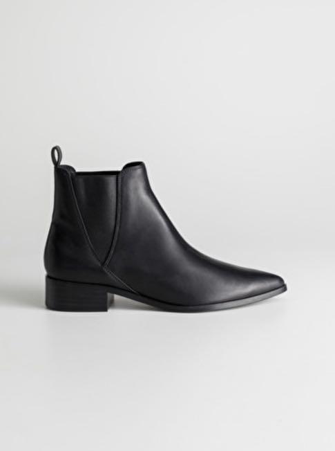 Chelsea boots cheap & other stories
