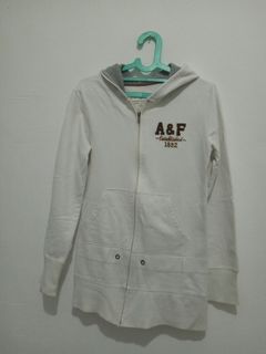 (Kategori: ) berada di . Dikirim oleh vanbeth68 (ID iklan 1037749478, Gambar 1). Deskripsi: .