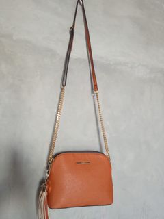 (Kategori: ) berada di . Dikirim oleh Rieshapreloved (ID iklan 1037721024, Gambar 1). Deskripsi: .