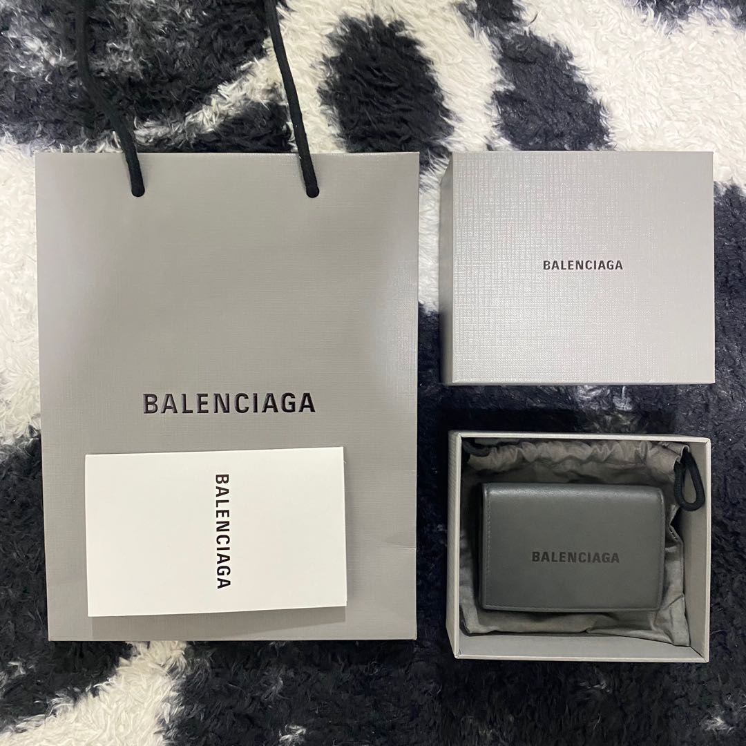 balenciaga paragon