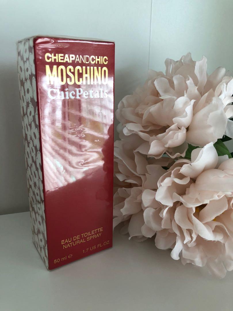 Moschino chic petals 50ml cheap