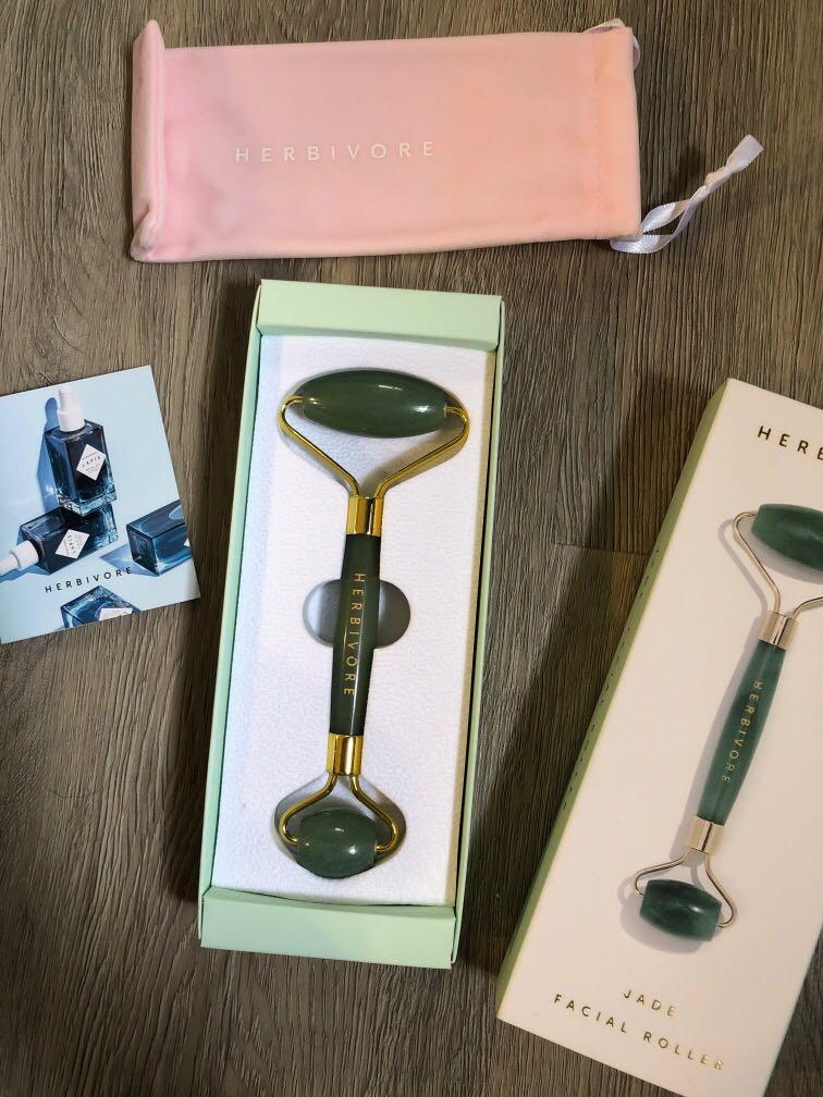 Bnib New Herbivore Jade De Puffing Face Roller Sephora Health Beauty Face Skin Care On Carousell