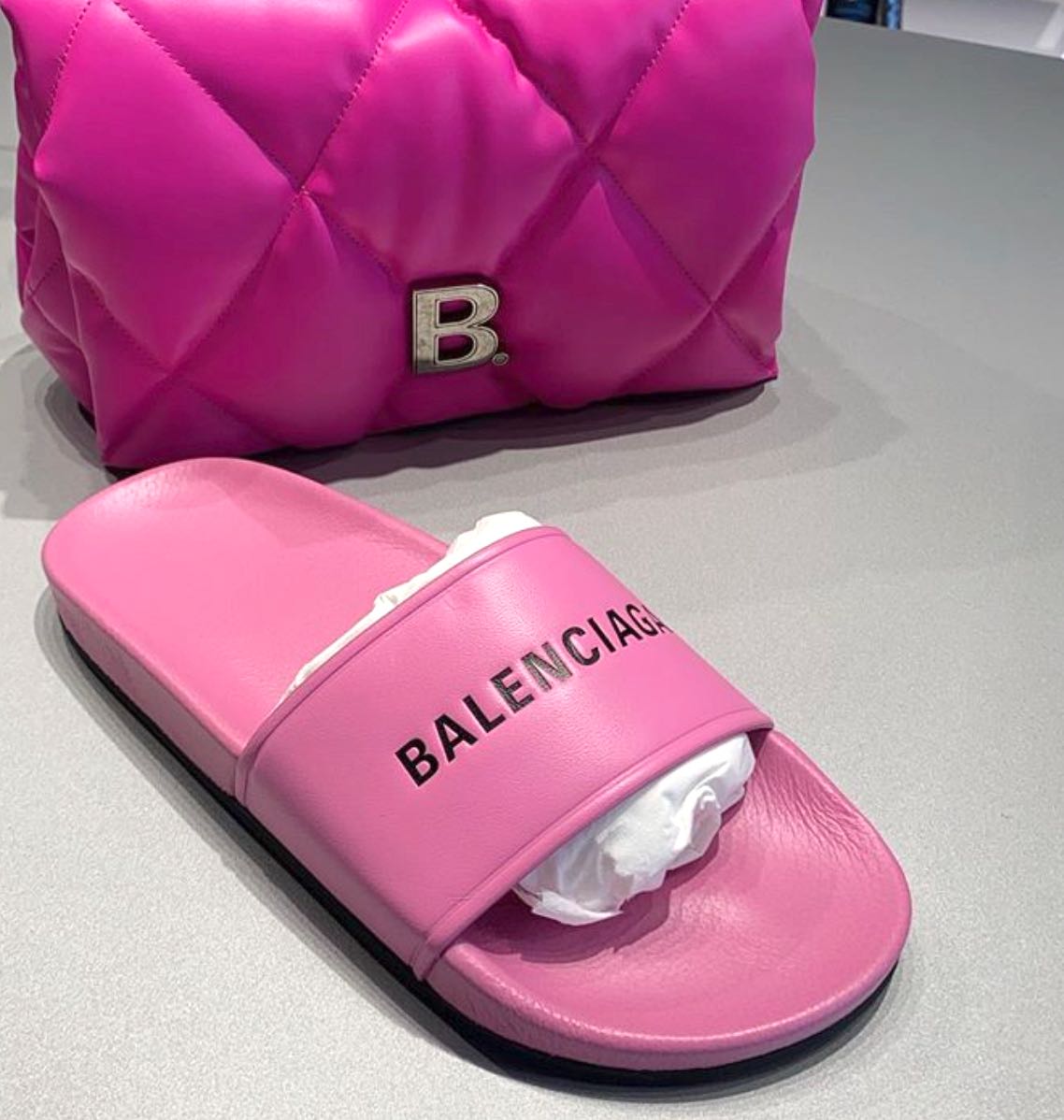 Chi tiết với hơn 79 balenciaga pink sandal tuyệt vời nhất  trieuson5