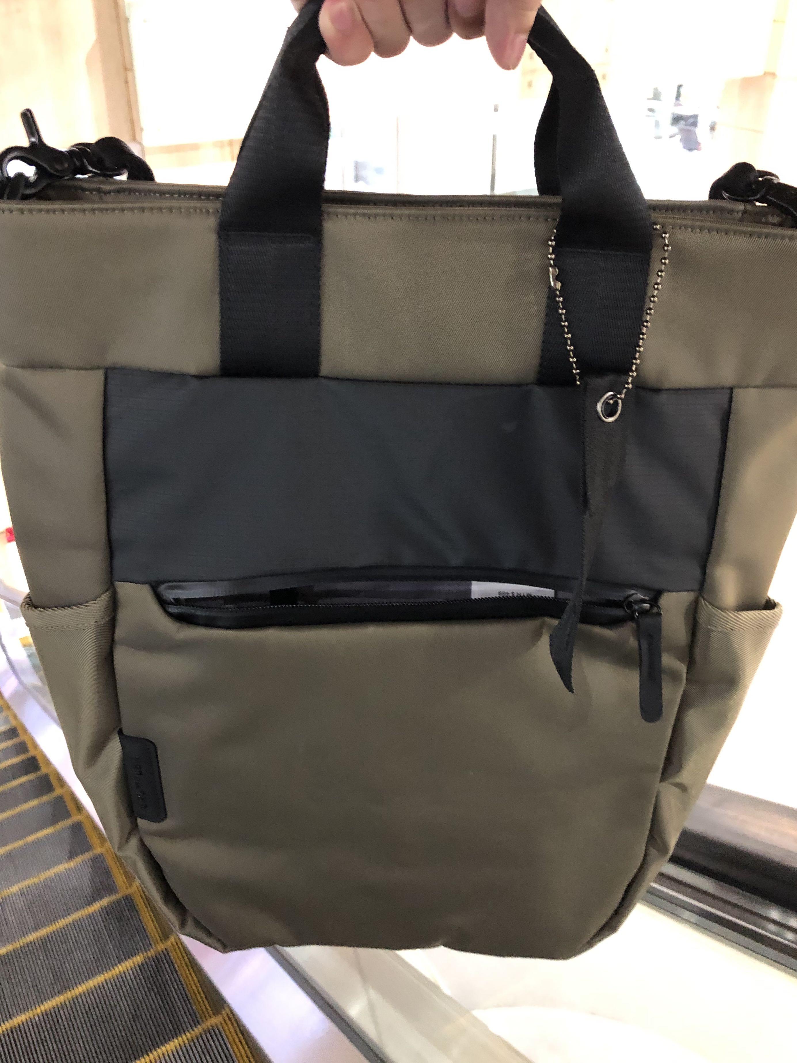 art collective medium crumpler