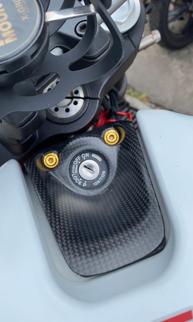 Ducati sales monster 861