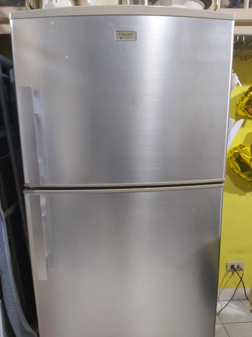 Rush Sale Electrolux Refrigerator 5 5ft Height Tv Home Appliances Kitchen Appliances Refrigerators And Freezers On Carousell