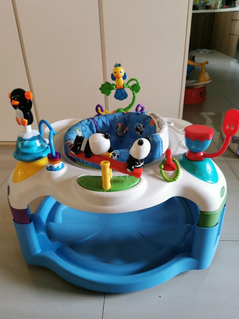 penguin exersaucer