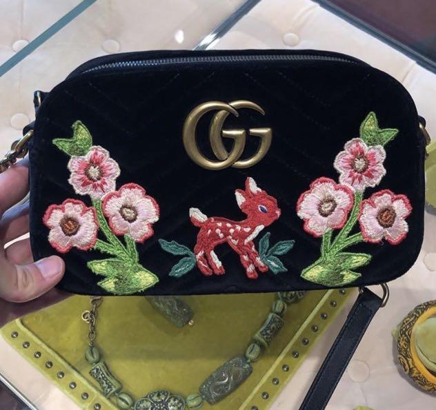 Gucci Marmont Camera Bag Velvet Black 