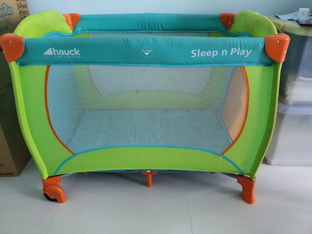hauck baby playpen