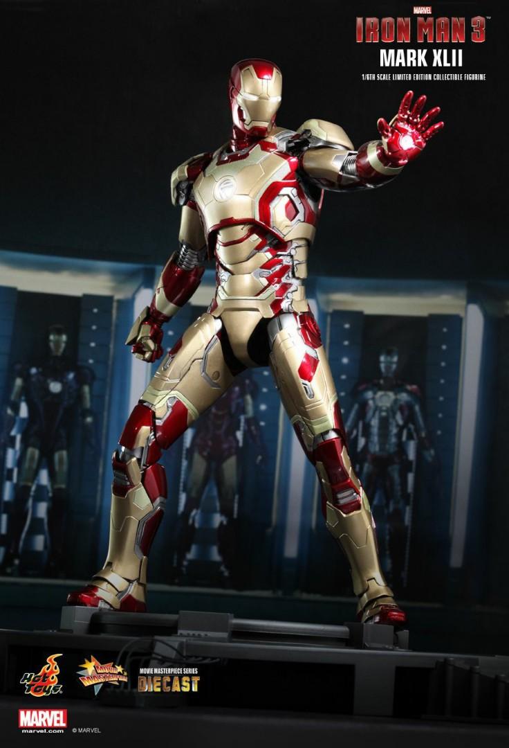 Hot toys shop iron man mk42