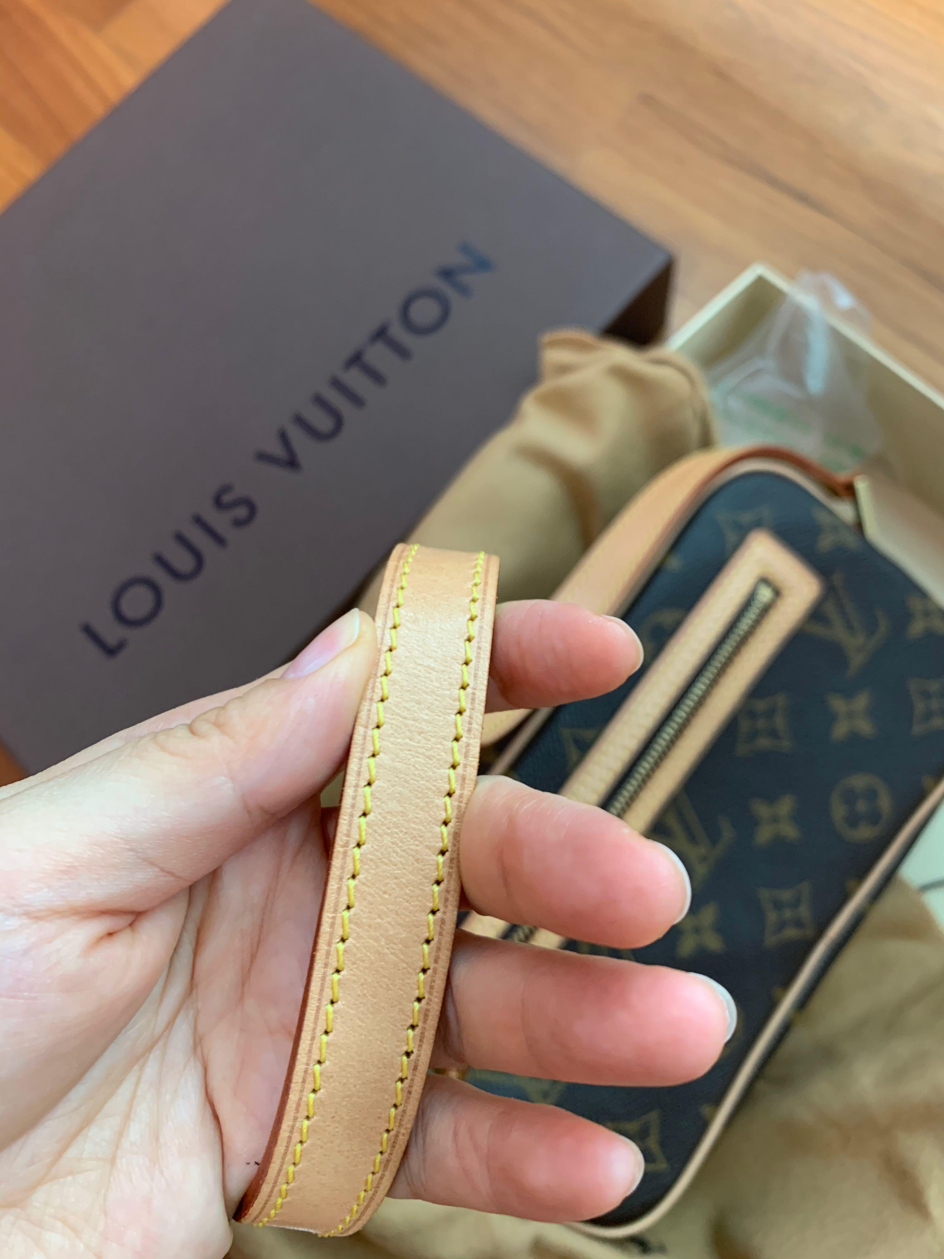 Auth Louis Vuitton Vintage Monogram Pochette Cite M51183 Shoulder Bag  2C020060n"