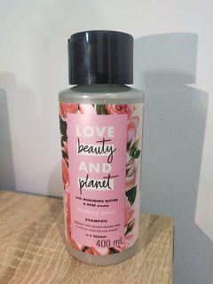 Love Beauty & Planet Shampoo Murumuru Butter & Rose 400ML