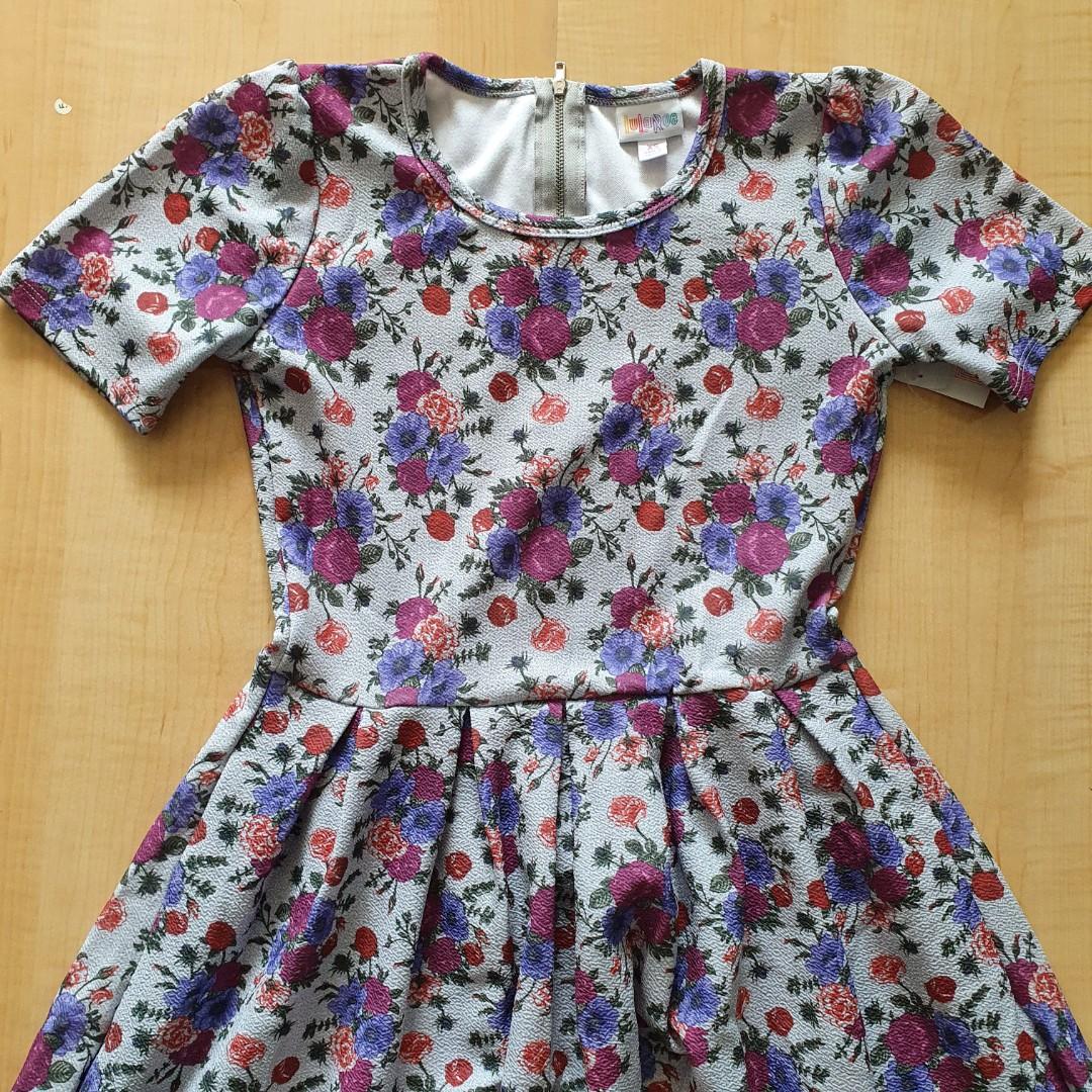 Lularoe amelia xs hot sale