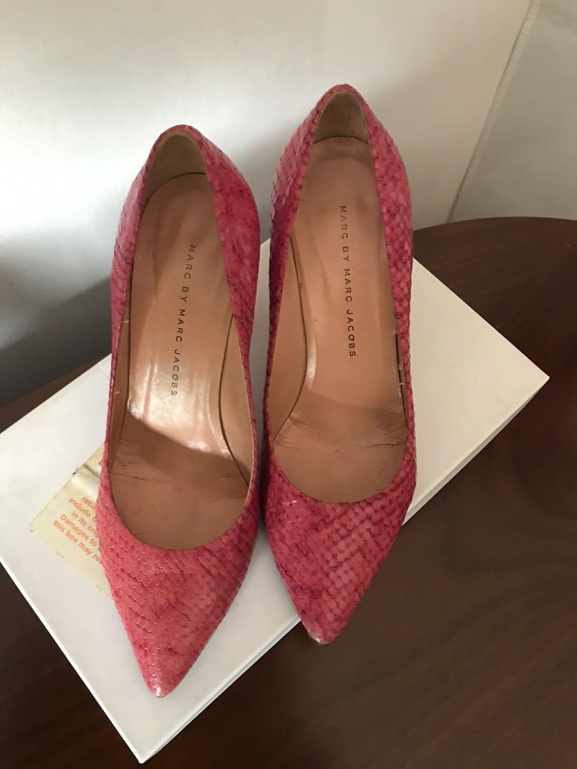 Marc Jacobs pink snakeskin shoes, Luxury, Sneakers Footwear on