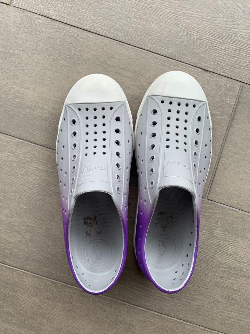 Native shoes - very good condition size