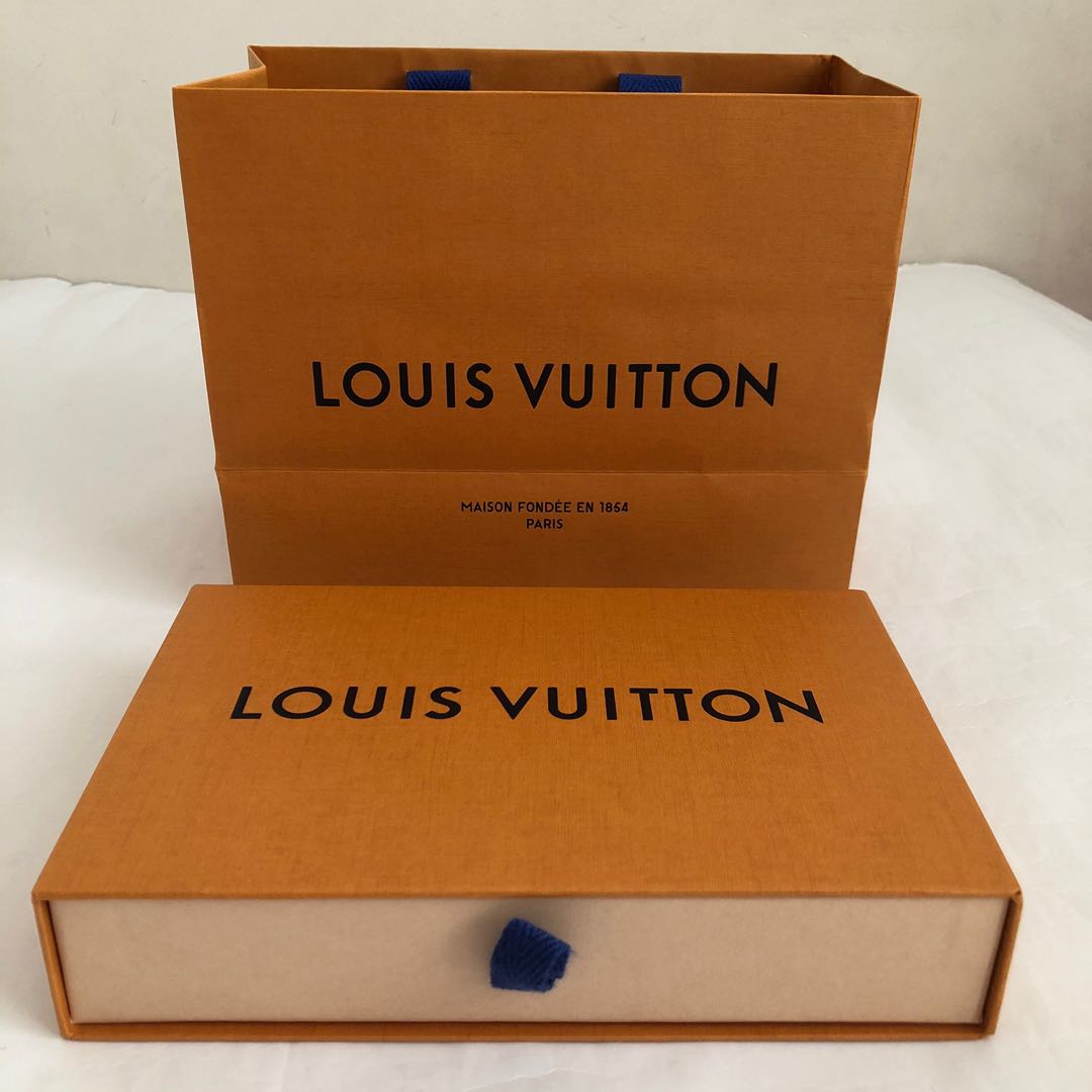 NEW BUNDLE} LOUIS VUITTON box and carrier paperbag, Luxury, Accessories on  Carousell