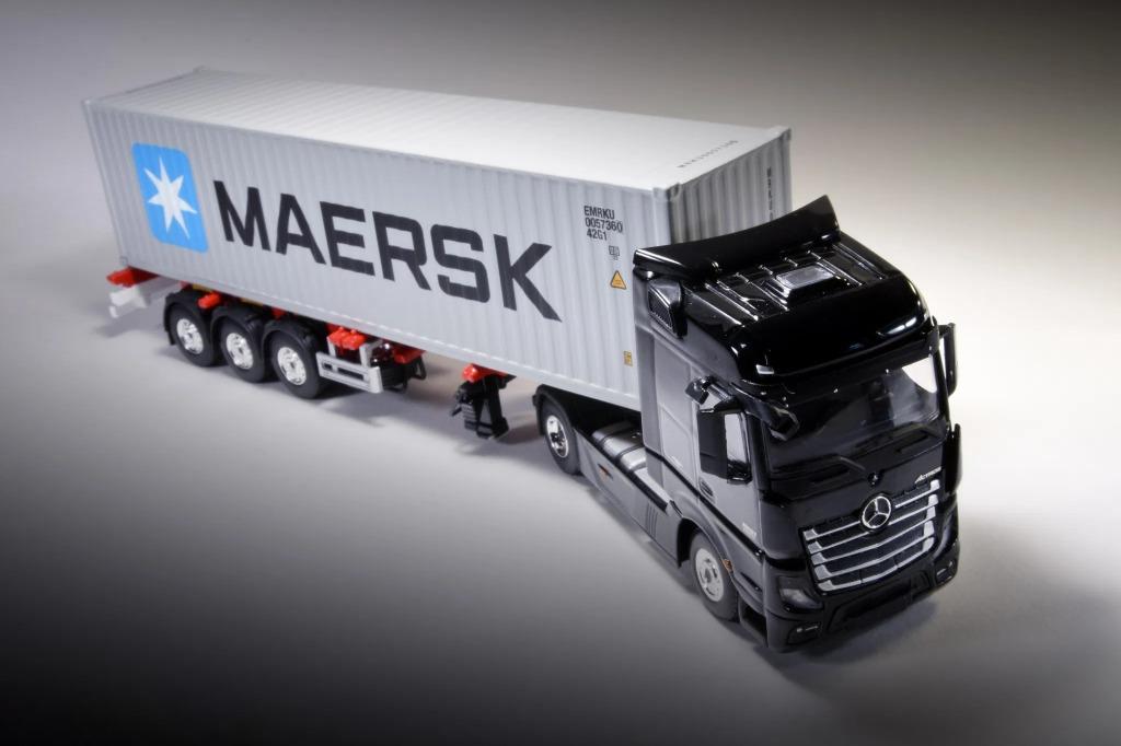 NEW Mini GT Mercedes Benz Actros 40ft Container Maersk 1/64