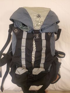 （分類：）位於 。 由 eefrank 提交（商品編號 1037792061，圖片 1）。簡介： 。