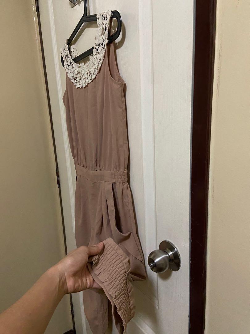 Nude Jumpsuit (Category: Jumpsuits) located in Pasig City. Submitted by unit405 (Listing ID 1037741723, Image 2). Description: .