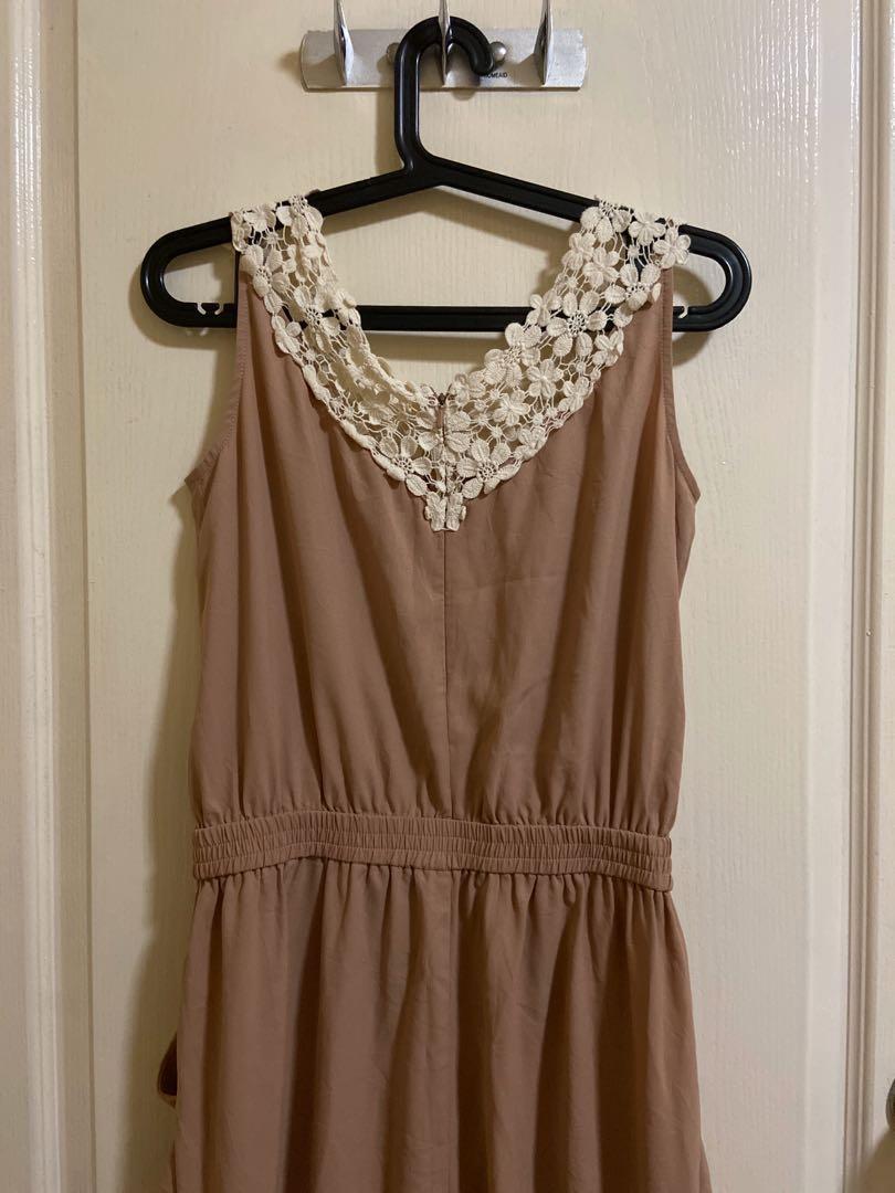 Nude Jumpsuit (Category: Jumpsuits) located in Pasig City. Submitted by unit405 (Listing ID 1037741723, Image 3). Description: .