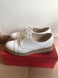 （分類：）位於 。 由 sssllll 提交（商品編號 1037655688，圖片 1）。簡介： 。