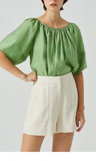 (Category: ) located in . Submitted by savvy_shopper (Listing ID 1037701923, Image 1). Description: .