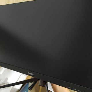 （分類：）位於 。 由 kamdi 提交（商品編號 1037809729，圖片 1）。簡介： 。