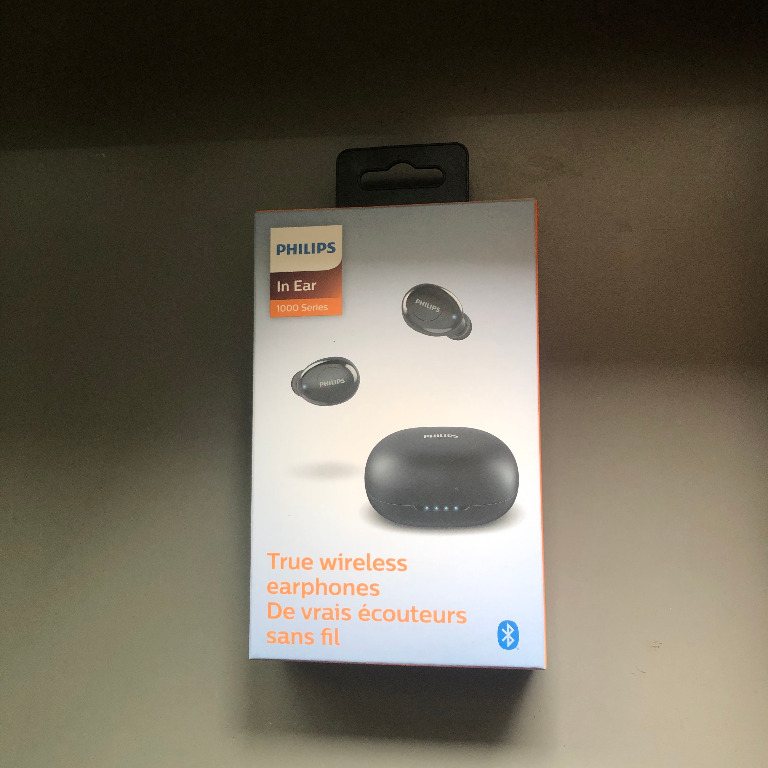 Philips Earbuds taut102, Audio, Earphones on Carousell