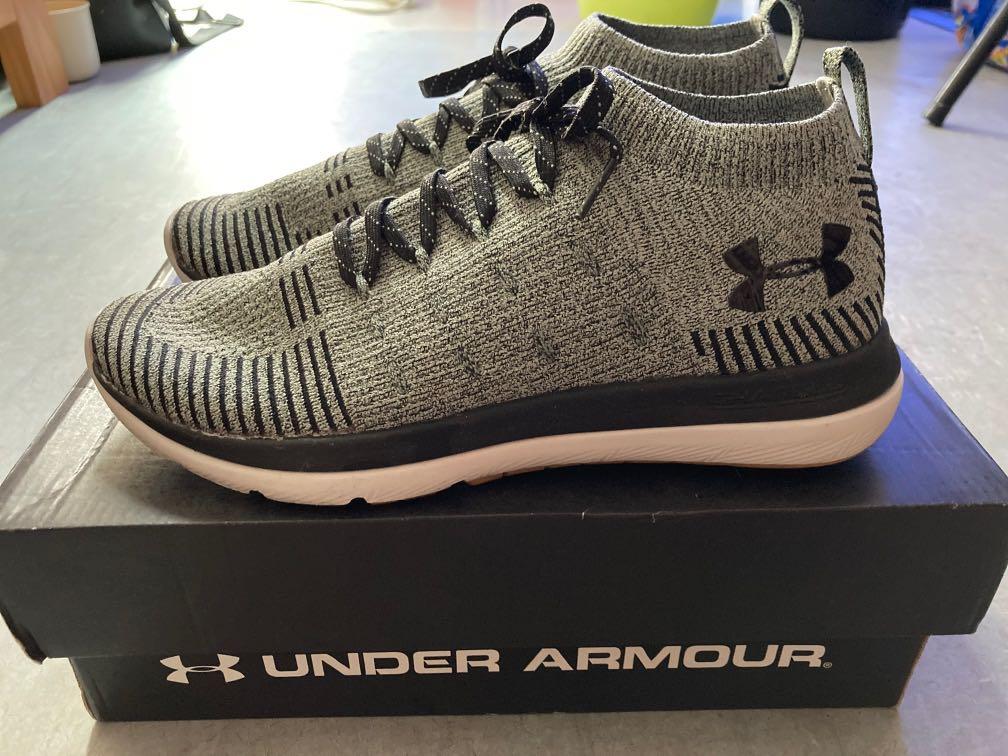 Men's ua slingflex rise running shoes discount