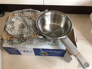 （分類：）位於 。 由 quickseller99 提交（商品編號 1037647820，圖片 1）。簡介： 。