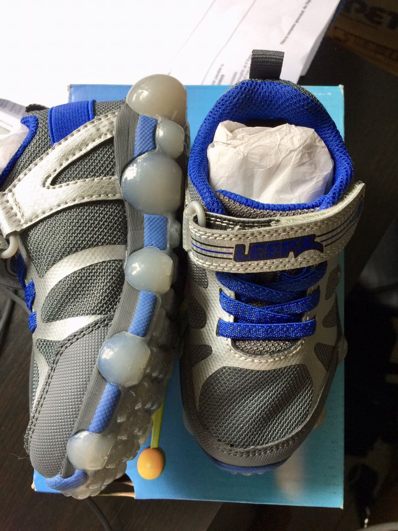 stride rite batman shoes