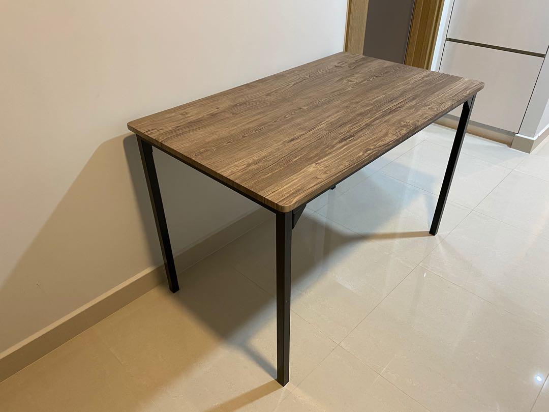 Study Table (Category: Tables & Sets) located in Singapore. Submitted by newton (Listing ID 1037686179, Image 2). Description: Very good condition study table. Self pick up. 1.2mx0.7mx0.76m (length width height).
