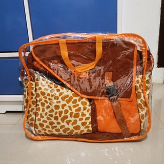 (Kategori: ) berada di . Dikirim oleh agustinnaaaa (ID iklan 1037644931, Gambar 1). Deskripsi: .