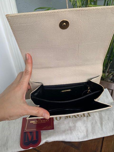 Unused Bruno magli shoulder bag (Category: Luxury Bags & Wallets) located in Quezon City. Submitted by luxebagsph2020 (Listing ID 1037636949, Image 3). Description: 100% authentic .