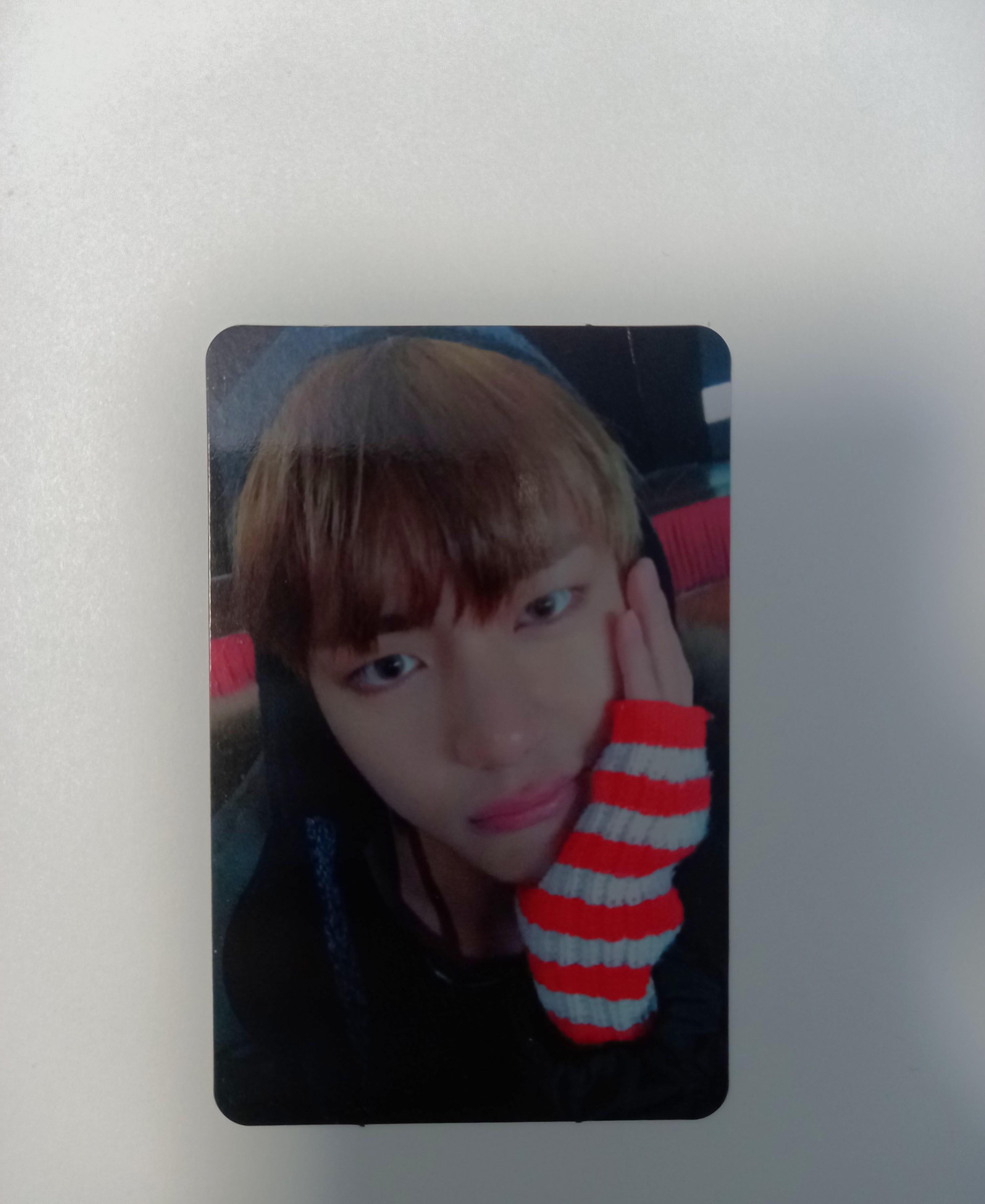 Wts Bts Taehyung Photocard Ynwa You Never Walk Alone Entertainment K Wave On Carousell